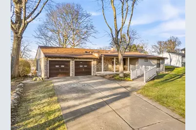 3595 Rolling Ridge Road NE, Canton, OH 44721 - Photo 2