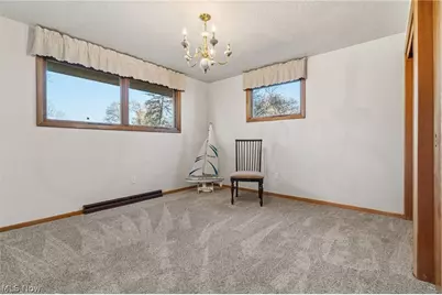 3595 Rolling Ridge Road NE, Canton, OH 44721 - Photo 18