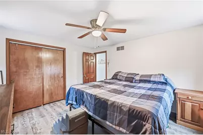 4562 Sheffield Drive, Austintown, OH 44515 - Photo 26