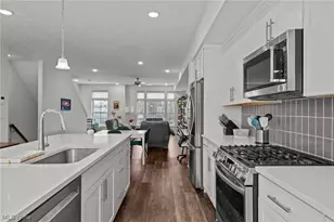 12023 Ashbury Ave, Loveland, OH 44106 - Photo 18