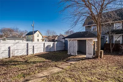 1000 Arlington Avenue SW, Canton, OH 44710 - Photo 4