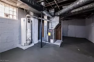 1000 Arlington Ave SW, Canton, OH 44710 - Photo 28