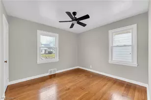 21303 Kenyon Dr, Maple Heights, OH 44137 - Photo 14