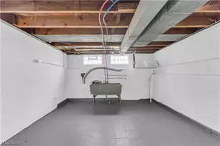 21303 Kenyon Dr, Maple Heights, OH 44137 - Photo 22