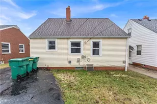 21303 Kenyon Dr, Maple Heights, OH 44137 - Photo 28