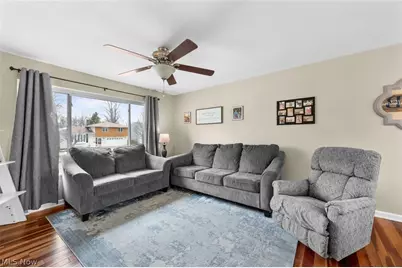 407 Ridgewood Drive, Eastlake, OH 44095 - Photo 2