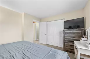 407 Ridgewood Dr, Eastlake, OH 44095 - Photo 12