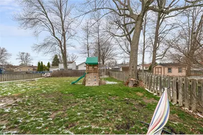 407 Ridgewood Drive, Eastlake, OH 44095 - Photo 26