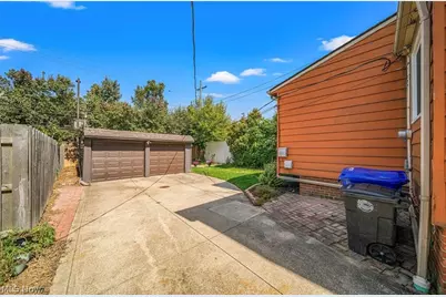 4069 Bushnell Road, University Heights, OH 44118 - Photo 32