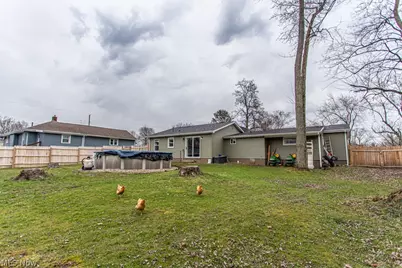 4841 Damon Avenue NW, Warren, OH 44483 - Photo 32