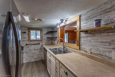 4841 Damon Avenue NW, Warren, OH 44483 - Photo 10