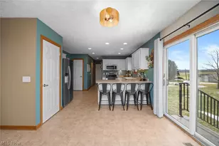 4273 Old State Rd, Willard, OH 44890 - Photo 10