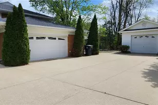 3224 Halsey Dr NE, Warren, OH 44483 - Photo 38