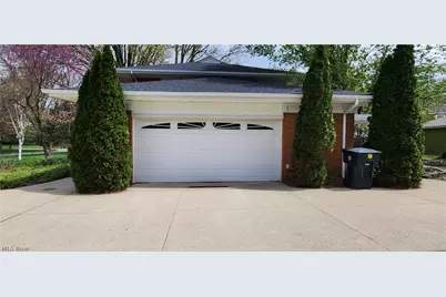 3224 Halsey Drive NE, Warren, OH 44483 - Photo 32
