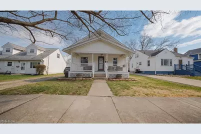 431 Myrtle Street, Ravenna, OH 44266 - Photo 1