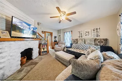 431 Myrtle Street, Ravenna, OH 44266 - Photo 6