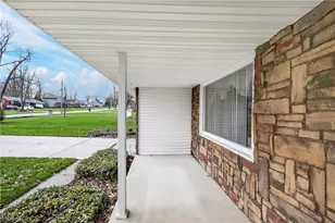 130 Robinwood Dr, New Middletown, OH 44442 - Photo 46