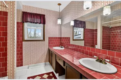 130 Robinwood Drive, New Middletown, OH 44442 - Photo 22