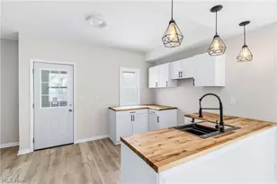 3438 Martin Luther King Jr Dr, Loveland, OH 44104 - Photo 16