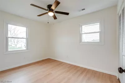 387 Harcourt Road, Vermilion, OH 44089 - Photo 22