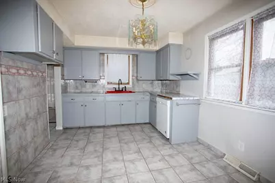 551 Moherman Avenue, Youngstown, OH 44509 - Photo 18