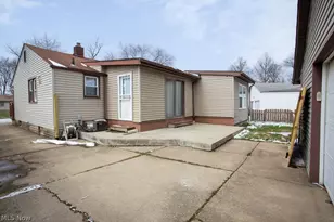 551 Moherman Ave, Youngstown, OH 44509 - Photo 10