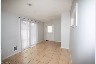 551 Moherman Avenue, Youngstown, OH 44509 - Photo 12