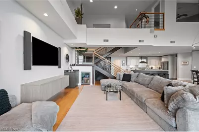 701 W Lakeside Avenue #PH-2A/1302, Loveland, OH 44113 - Photo 10