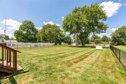 5615 Clover Street, Louisville, OH 44641 - Photo 30