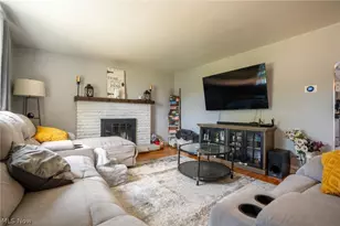 5615 Clover St, Louisville, OH 44641 - Photo 10