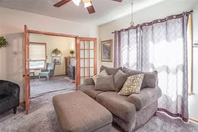 1521 Gibbs Avenue NE, Canton, OH 44705 - Photo 8