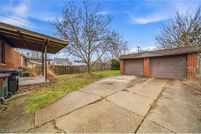 6406 Pelham Drive, Parma, OH 44129 - Photo 28