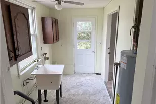 799 Stevens Blvd, Eastlake, OH 44095 - Photo 4