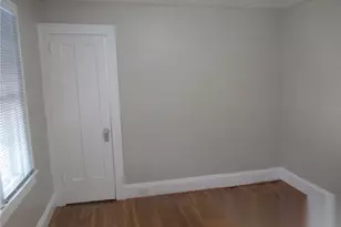 2015 Baxterly Ave, Oakwood, OH 44107 - Photo 14