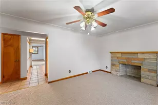 687 Moore Ave, Campbell, OH 44405 - Photo 2