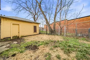 320 Fox Dr, Ashtabula, OH 44004 - Photo 22