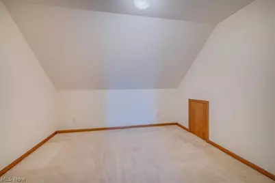 501 Falling Leaf Drive, Green Hills, OH 44131 - Photo 20