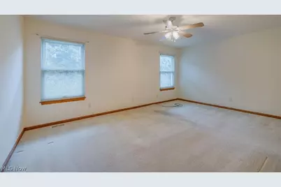 501 Falling Leaf Drive, Green Hills, OH 44131 - Photo 12