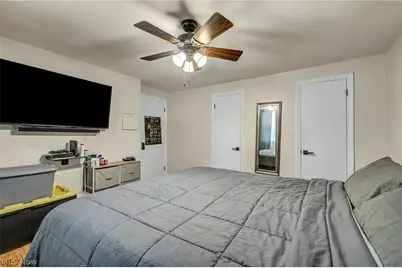 16908 Throckley Avenue, Loveland, OH 44128 - Photo 26