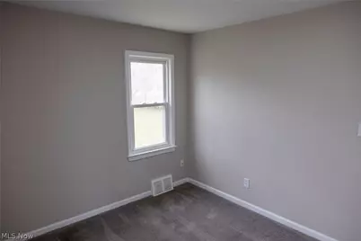 795 E 260th Street, Euclid, OH 44132 - Photo 14