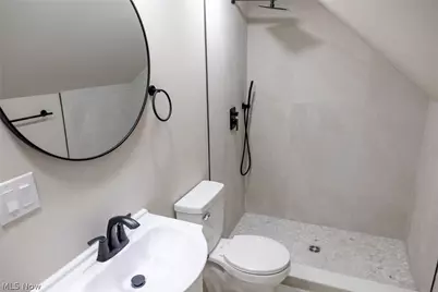 795 E 260th Street, Euclid, OH 44132 - Photo 22