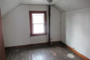 12704 Christine Ave, Garfield Heights, OH 44105 - Photo 28