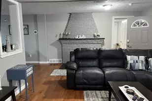 5022 Doctors Dr, Geneva, OH 44041 - Photo 4