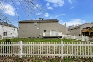 1083 Reeves Ct, Lakemore, OH 44312 - Photo 6