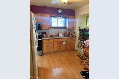 1835 Robindale Street, Wickliffe, OH 44092 - Photo 2