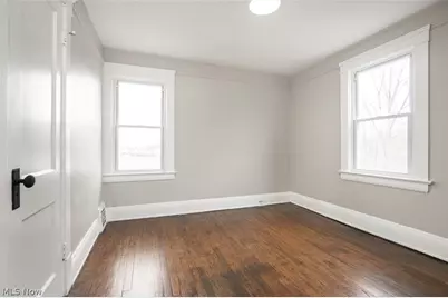 17421 Broadway Avenue, Maple Heights, OH 44137 - Photo 16