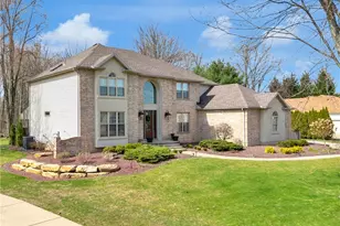 5315 Cloisters Dr, Canfield, OH 44406 - Photo 4