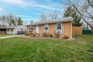 3295 Clearwater St NW, Warren, OH 44485 - Photo 4