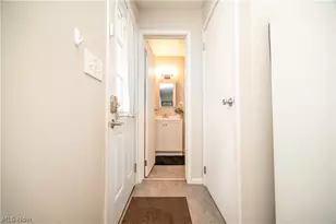 3295 Clearwater St NW, Warren, OH 44485 - Photo 14