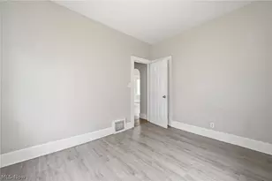 262 Sobul Ave, Akron, OH 44305 - Photo 12